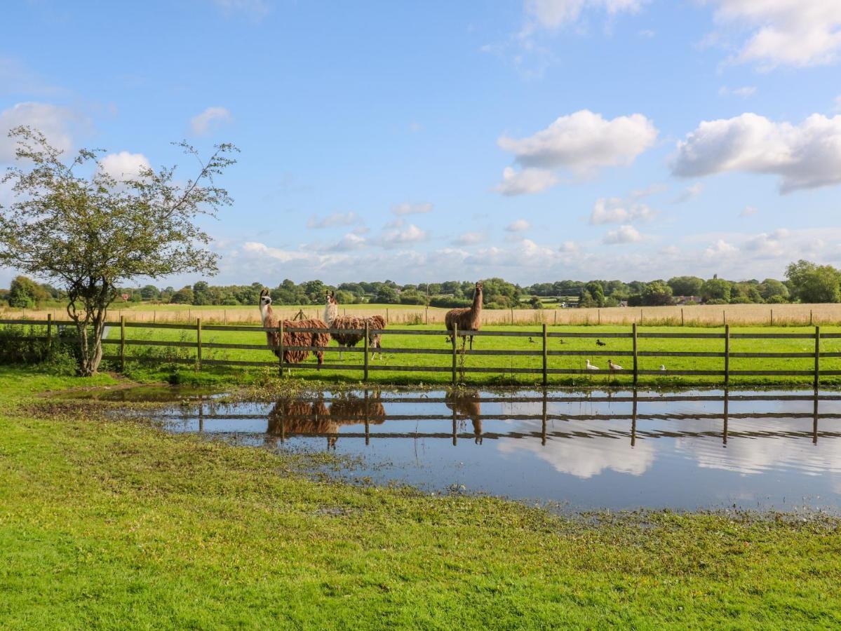 Willa Chequer Stable Brereton Zewnętrze zdjęcie